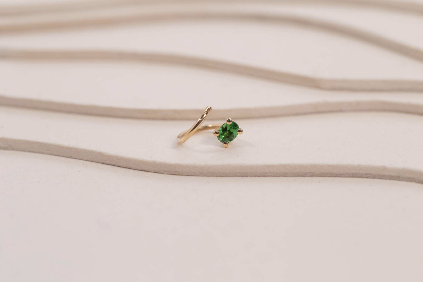 Boucle d'oreille Piton Double Tsavorite