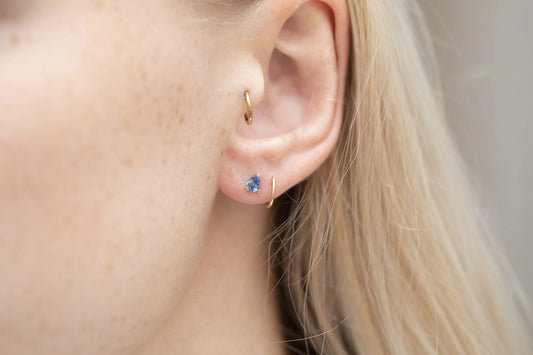 Boucle d'oreille Piton Double Saphir Bleu
